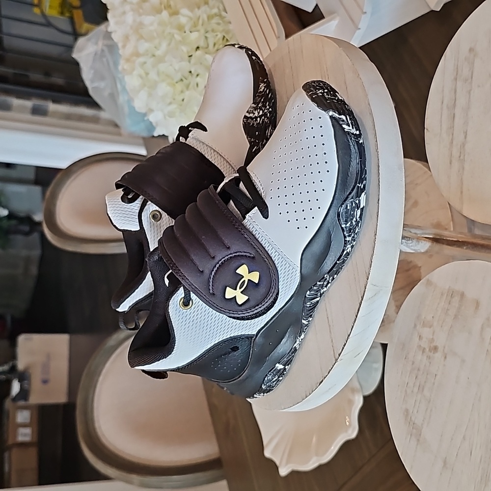 Boys Under Armour basketball shoes